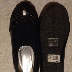 SPRING FLAT SHOES